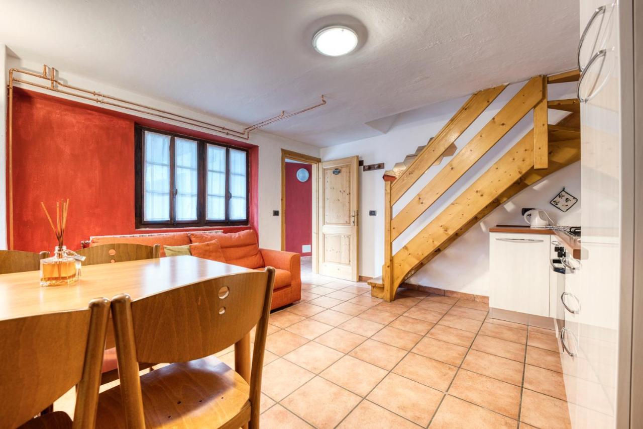 Incanto Walser Apartments Ronco Macugnaga Dış mekan fotoğraf