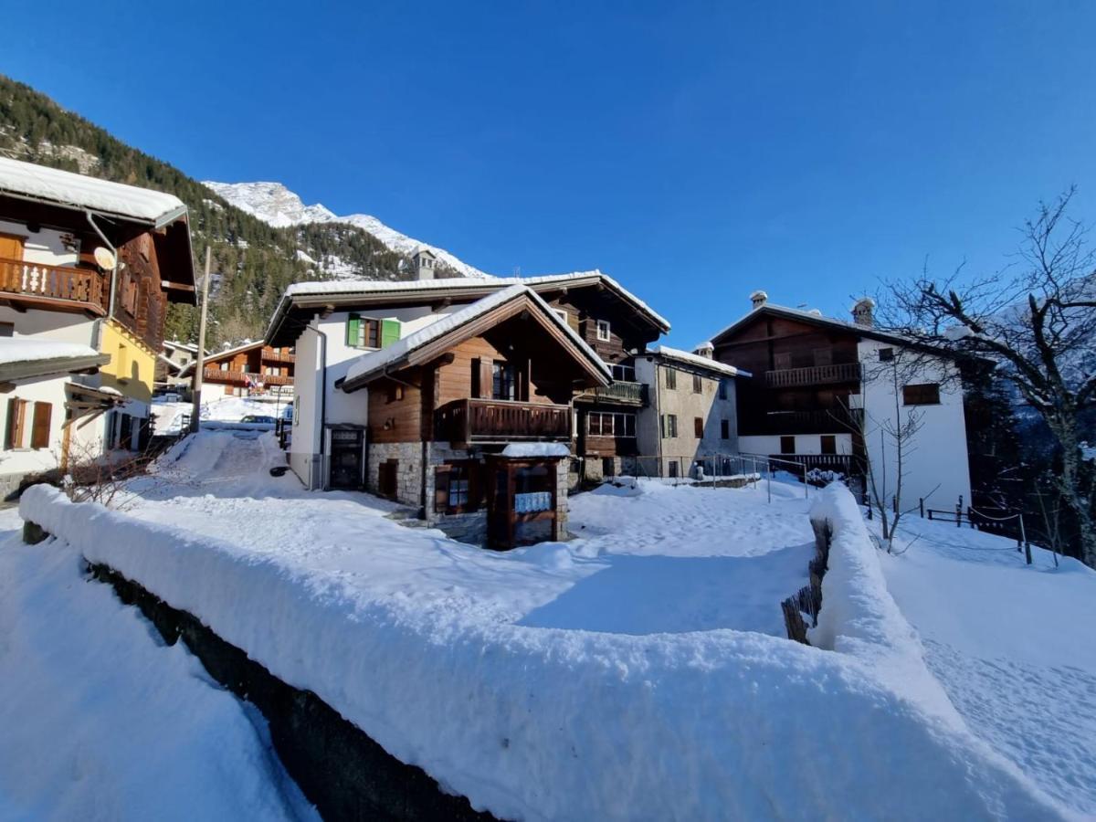 Incanto Walser Apartments Ronco Macugnaga Dış mekan fotoğraf