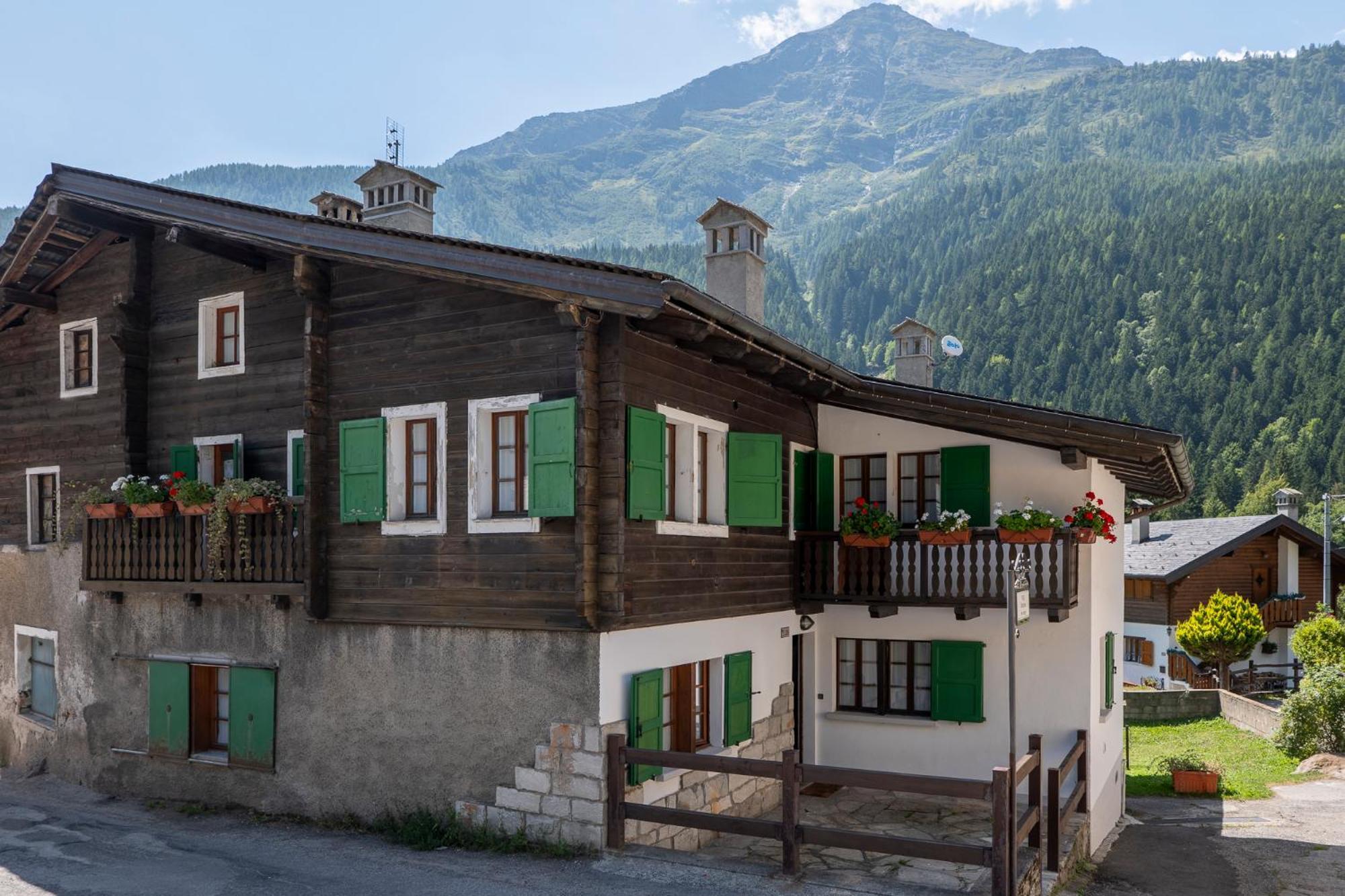Incanto Walser Apartments Ronco Macugnaga Dış mekan fotoğraf