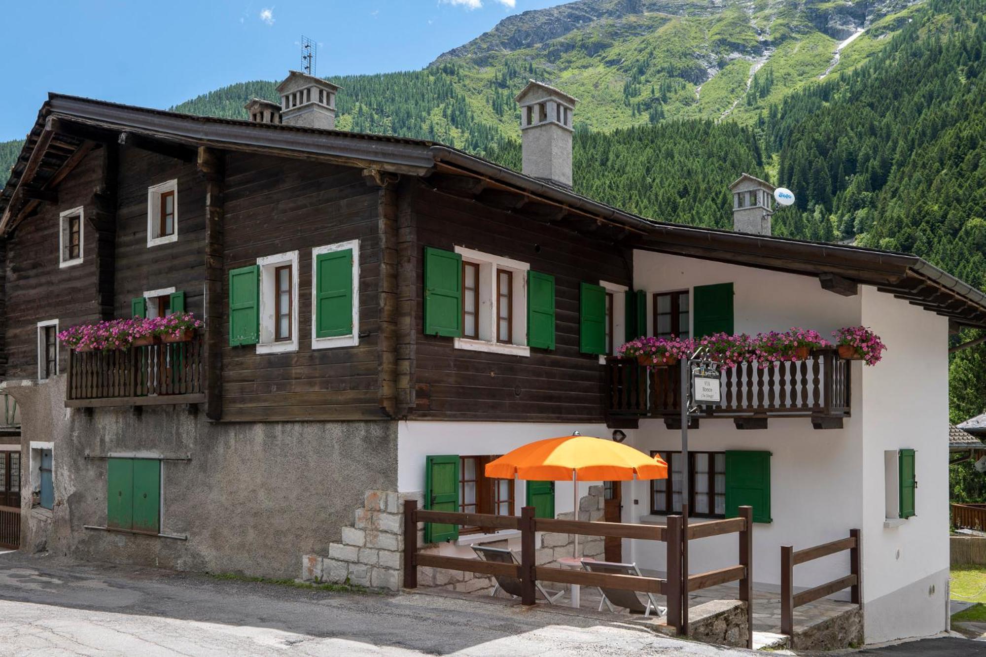 Incanto Walser Apartments Ronco Macugnaga Dış mekan fotoğraf